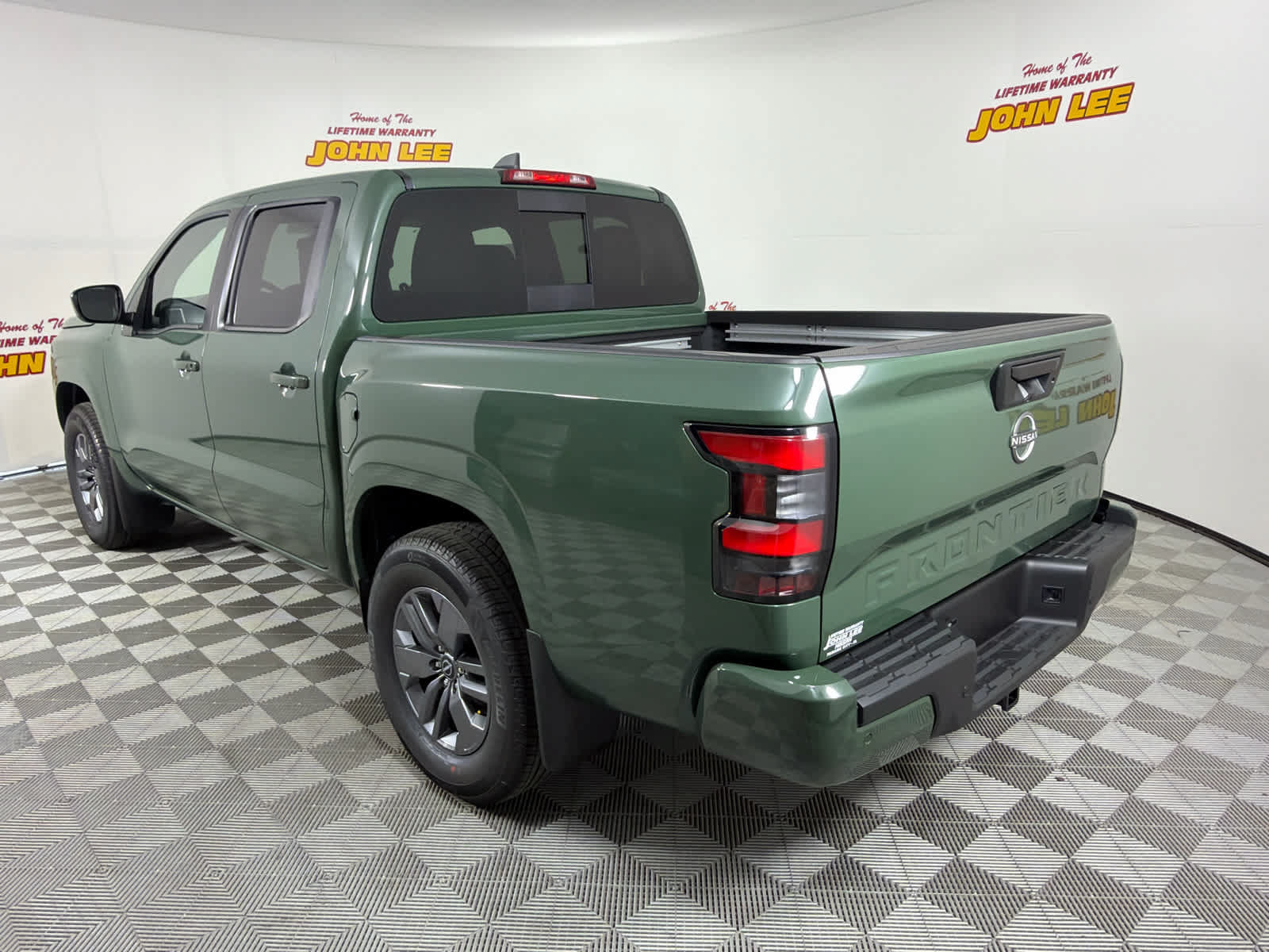New 2026 Nissan Frontier SV w/ SV Convenience Package RWD image 3