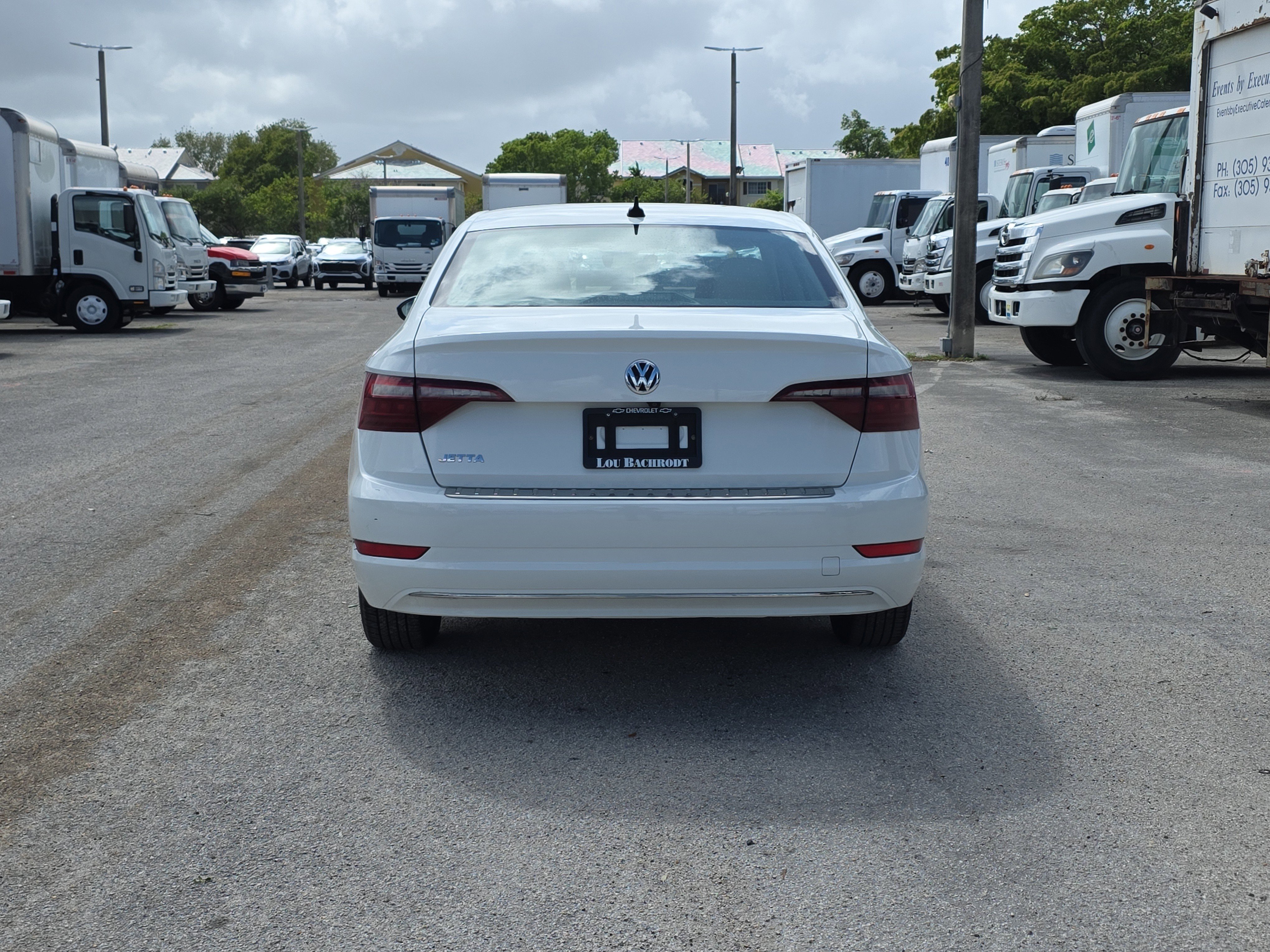 Used 2021 Volkswagen Jetta SE w/ SE Cold Weather Package image 6