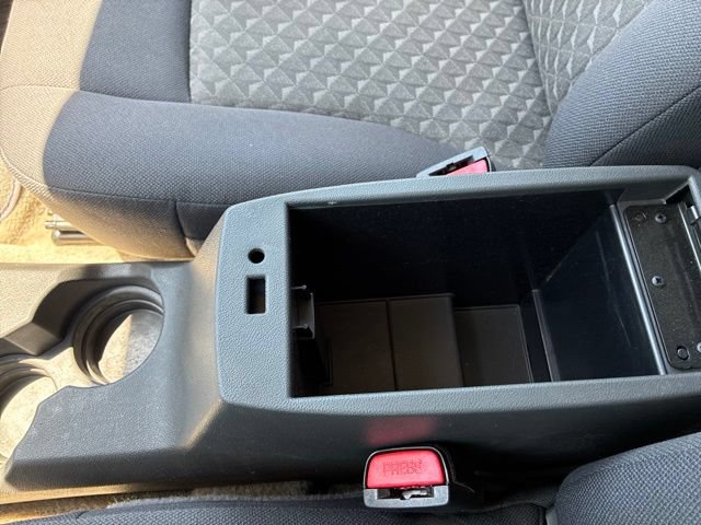 Used 2005 GMC Canyon SLE RWD image 25
