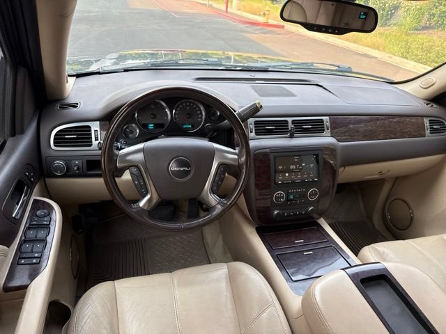 Used 2007 GMC Yukon XL Denali AWD/4WD image 22