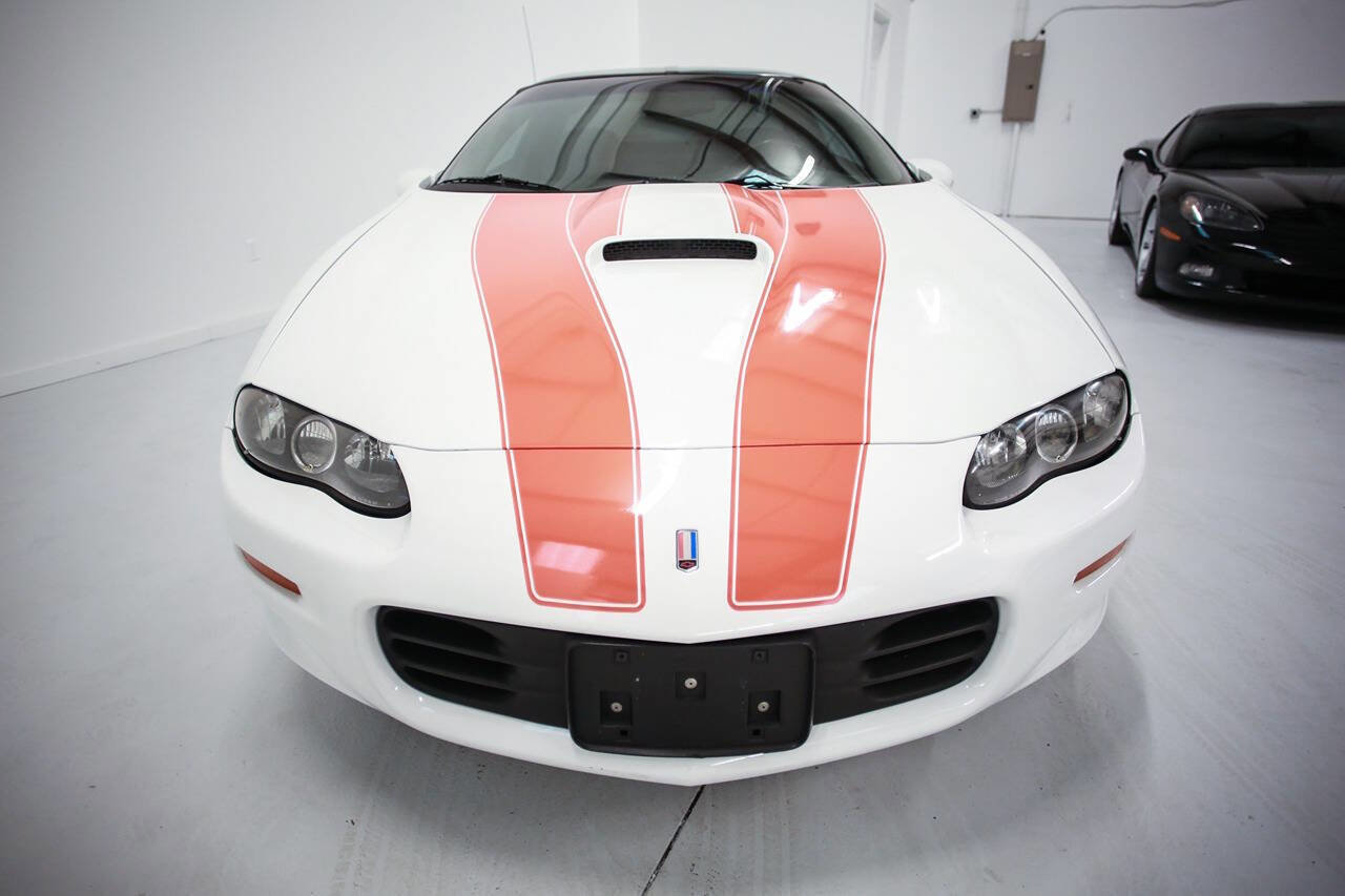 Used 2000 Chevrolet Camaro Z28 w/ SS Performance/Appearance Pkg image 2