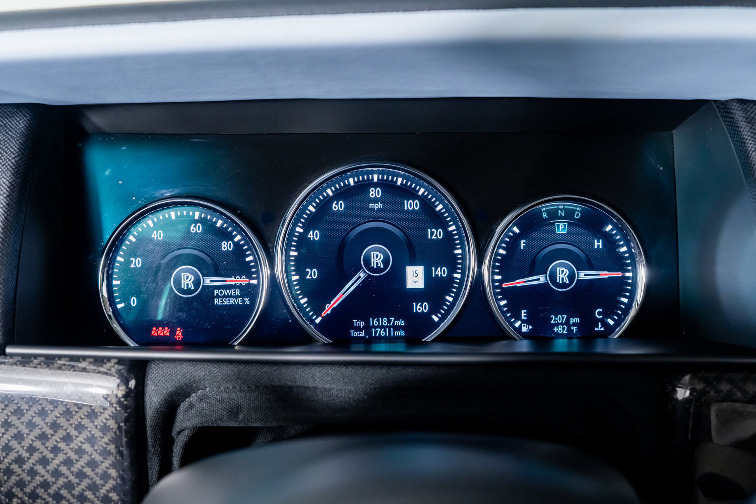 Used 2023 Rolls-Royce Cullinan Black Badge image 38
