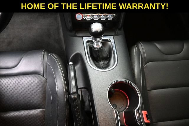Used 2017 Ford Mustang GT Premium w/ GT Performance Package RWD image 34