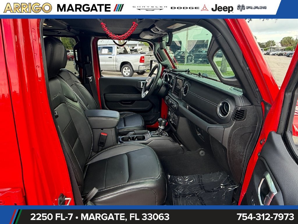 Certified 2023 Jeep Gladiator Overland w/ Popular Equipment Package AWD/4WD image 17