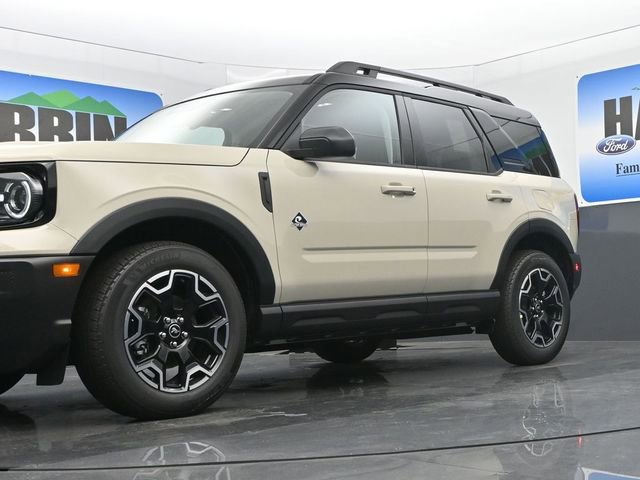New 2025 Ford Bronco Sport Outer Banks image 8