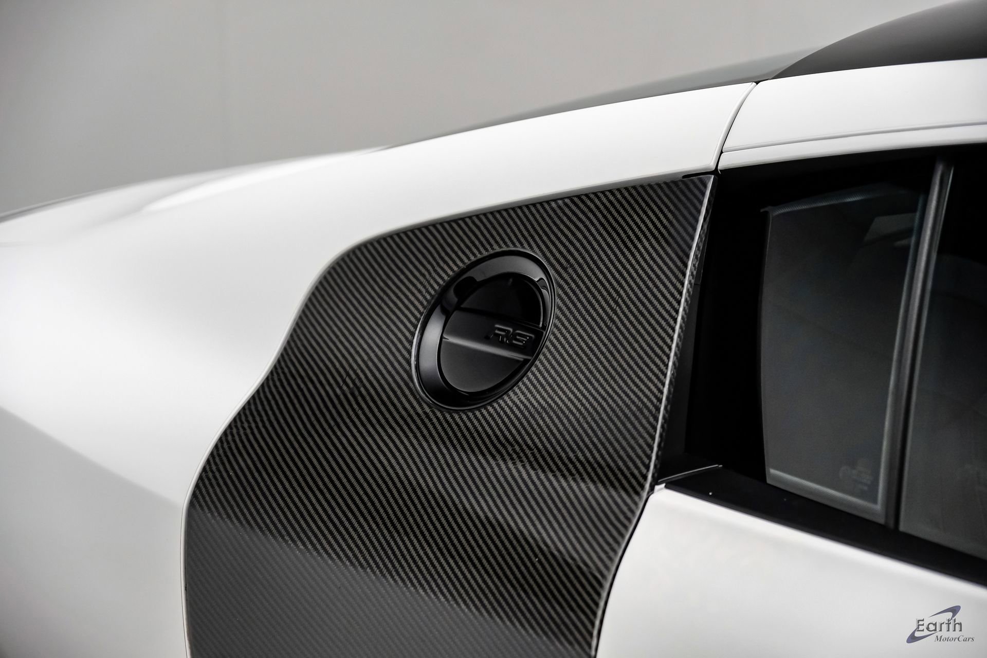 Used 2010 Audi R8 V10 image 40