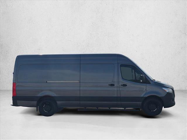 Used 2022 Mercedes-Benz Sprinter 2500 video 4