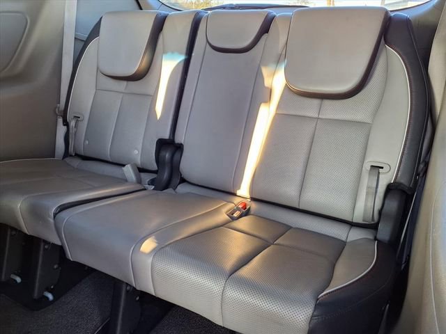 Used 2017 Kia Sedona LX w/ LX Essentials Premium Package image 10
