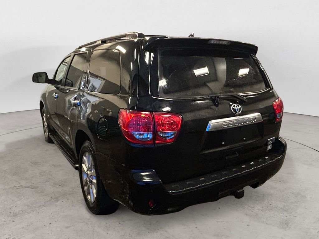 Used 2016 Toyota Sequoia Platinum AWD/4WD image 3