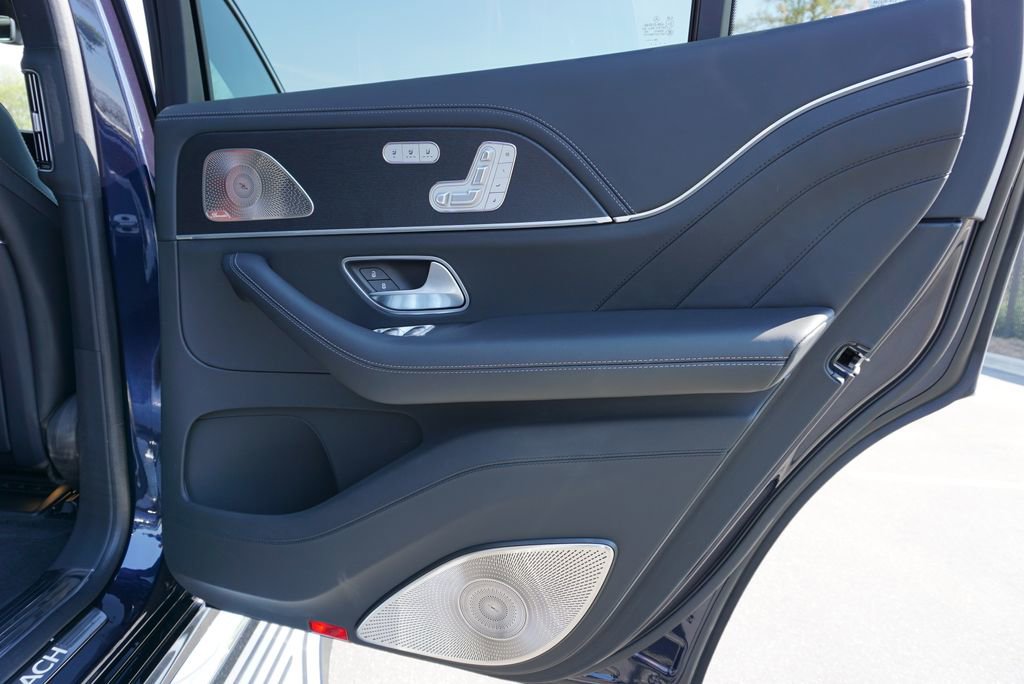 Certified 2025 Mercedes-Benz Maybach GLS 600 4MATIC image 51