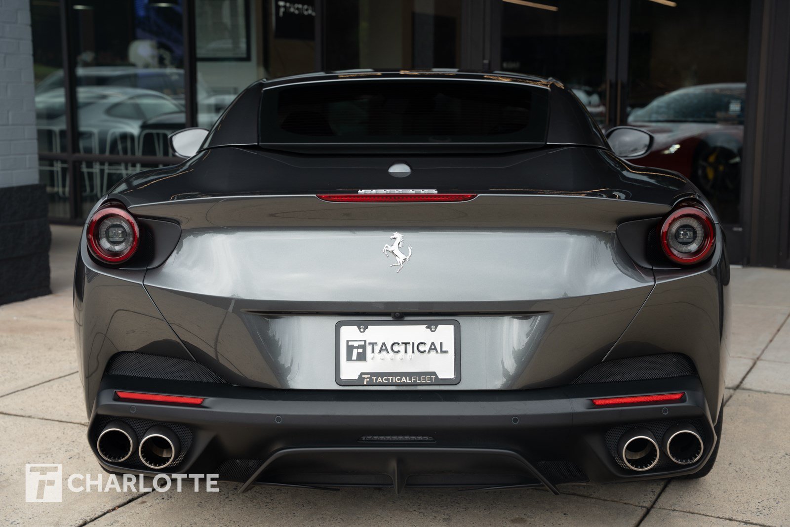 Used 2020 Ferrari Portofino RWD image 14