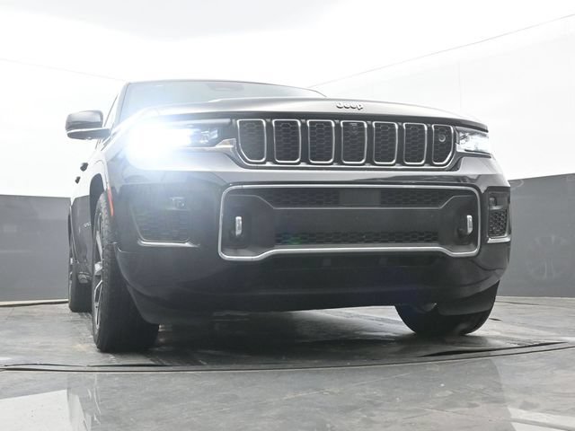 Used 2023 Jeep Grand Cherokee Overland w/ Adv Protech Group III AWD/4WD image 61