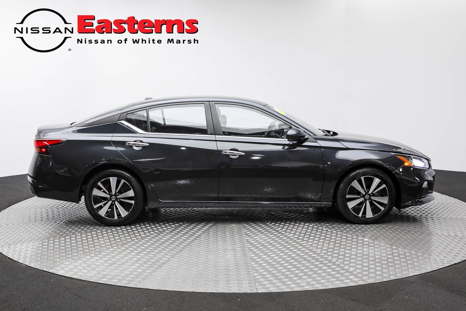 Used 2022 Nissan Altima 2.5 SV image 4