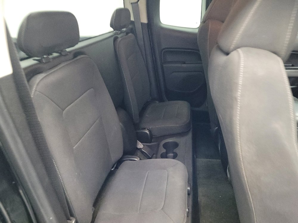 Used 2017 Chevrolet Colorado LT RWD image 19
