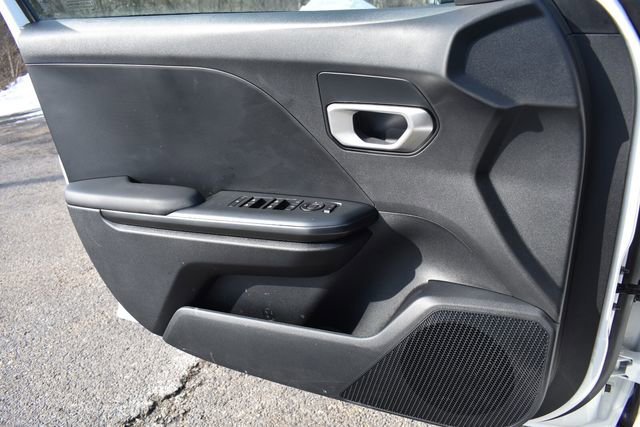 New 2026 Kia K4 LXS image 28