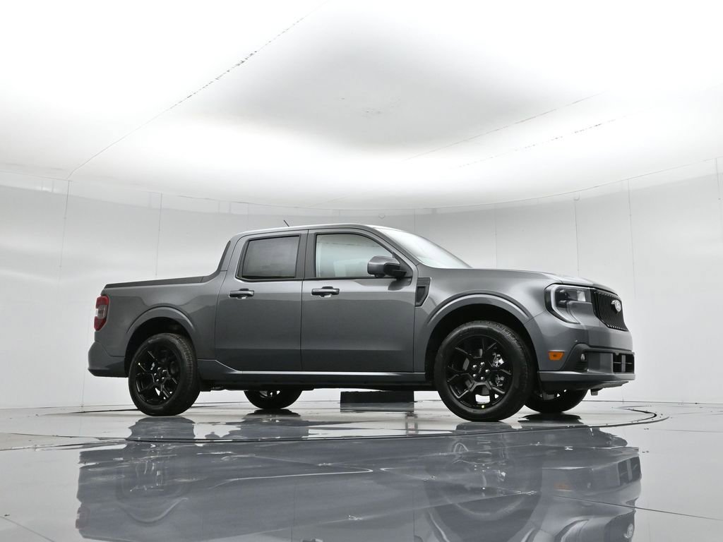 New 2026 Ford Maverick Lobo AWD/4WD image 3