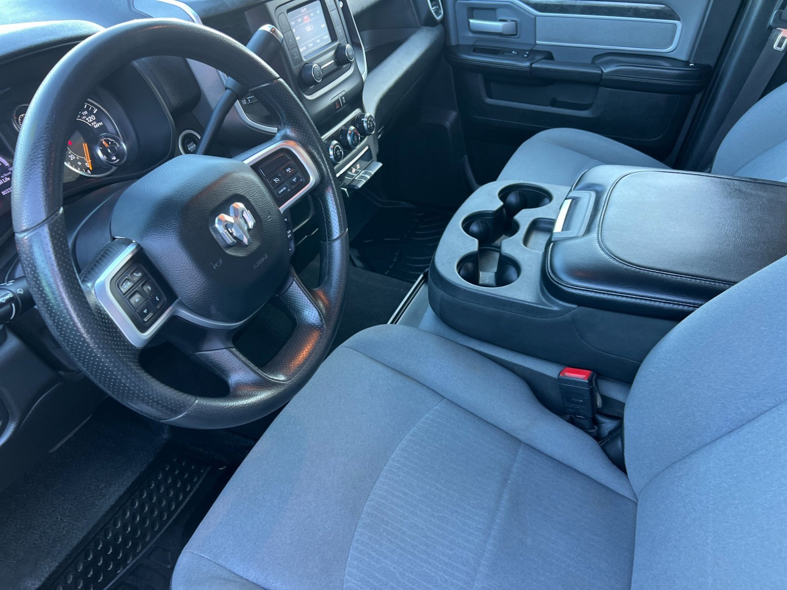 Used 2021 RAM 2500 Big Horn image 10