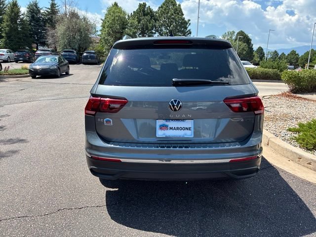 Used 2023 Volkswagen Tiguan SE w/ Panoramic Sunroof Package AWD/4WD image 5