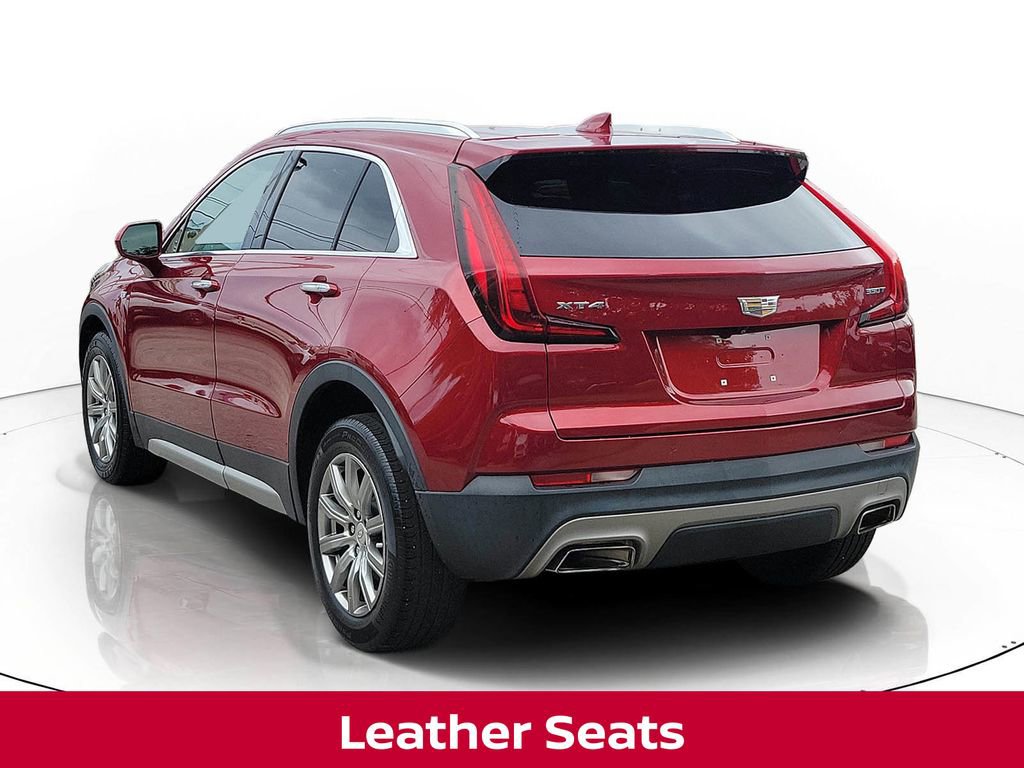 Used 2020 Cadillac XT4 Premium Luxury w/ Driver Awareness Package FWD image 4