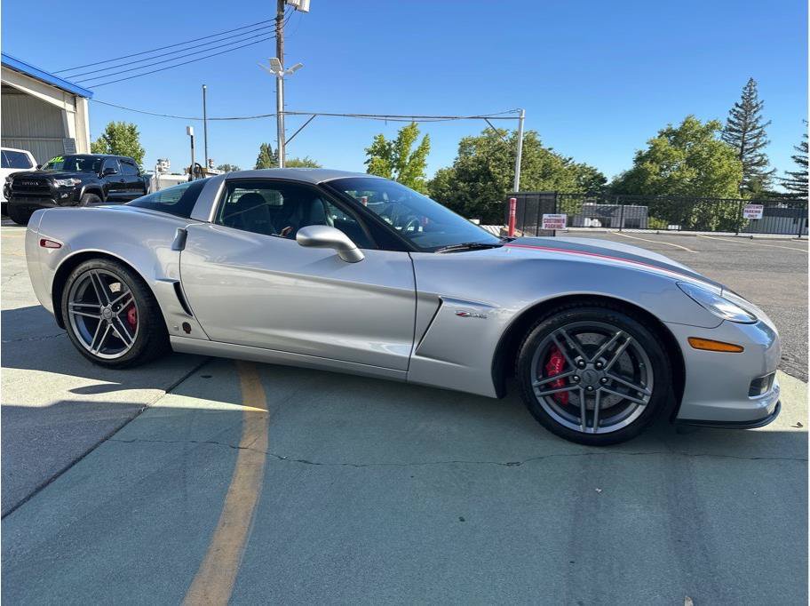 Used 2007 Chevrolet Corvette Z06 w/ Preferred Equipment Group RWD image 5
