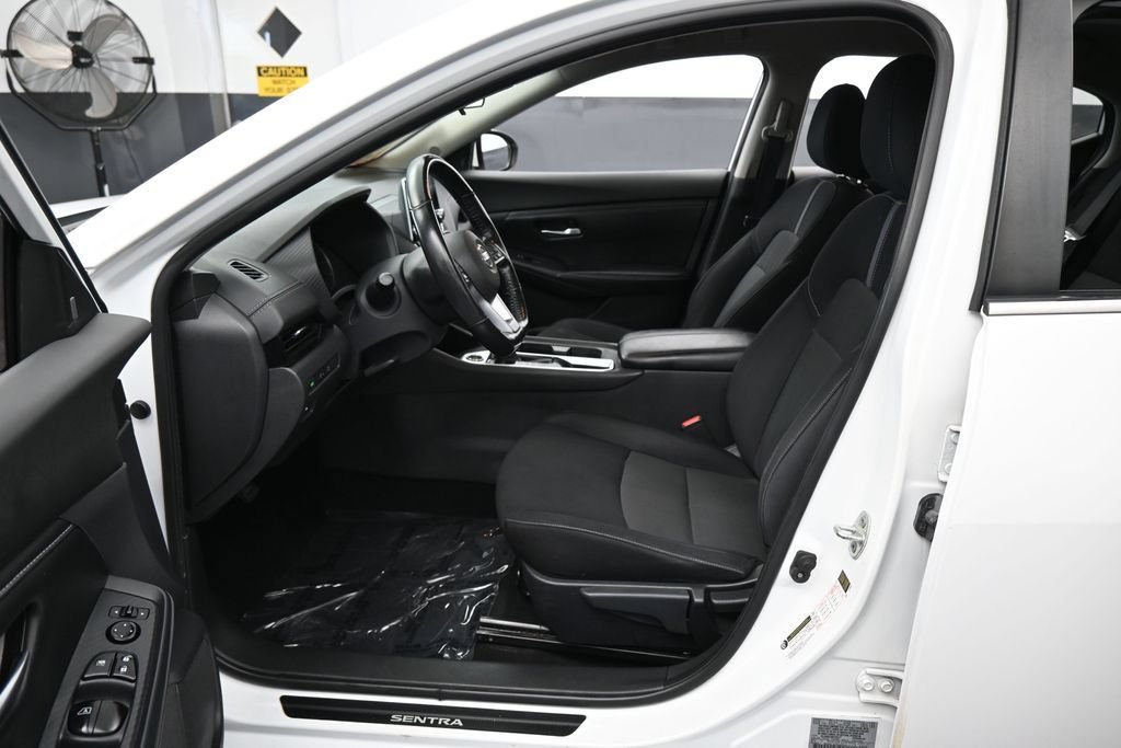 Used 2021 Nissan Sentra SV FWD image 10
