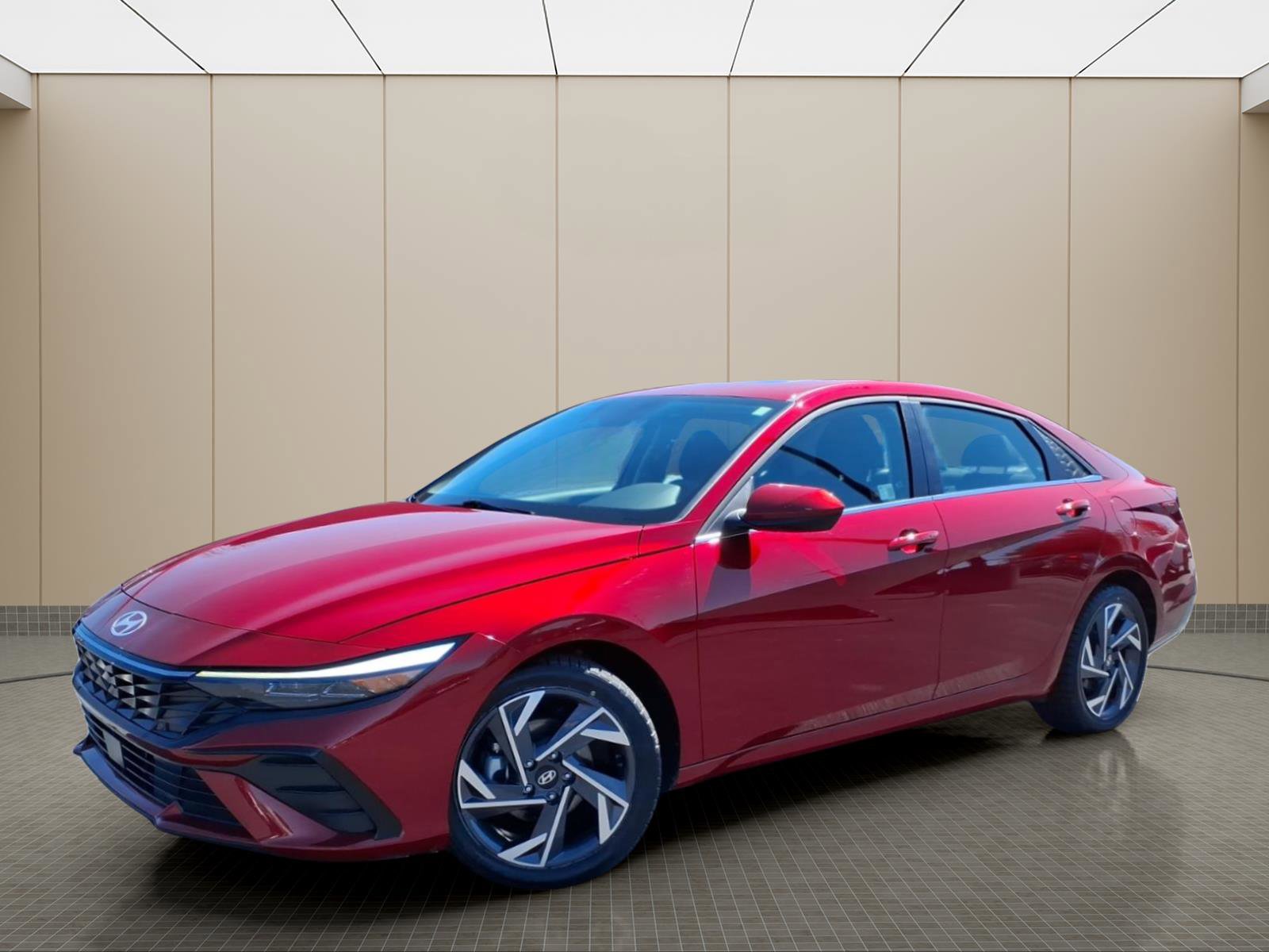 Used 2025 Hyundai Elantra SEL image 2