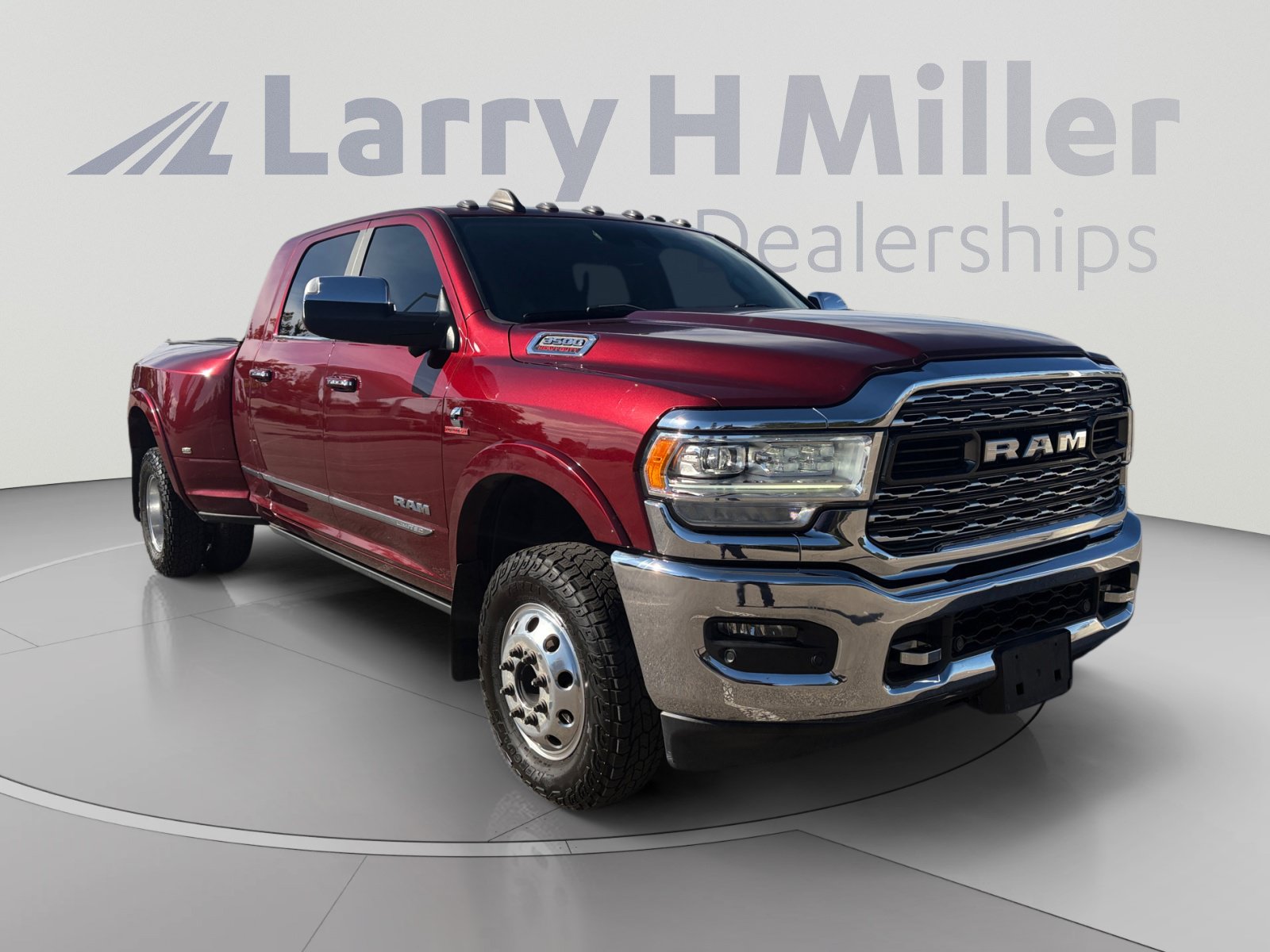 Used 2019 RAM 3500 Limited w/ Max Tow Package AWD/4WD image 8