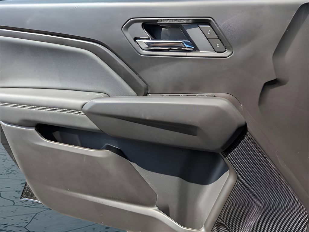 New 2026 GMC Canyon Elevation w/ Convenience Package image 17