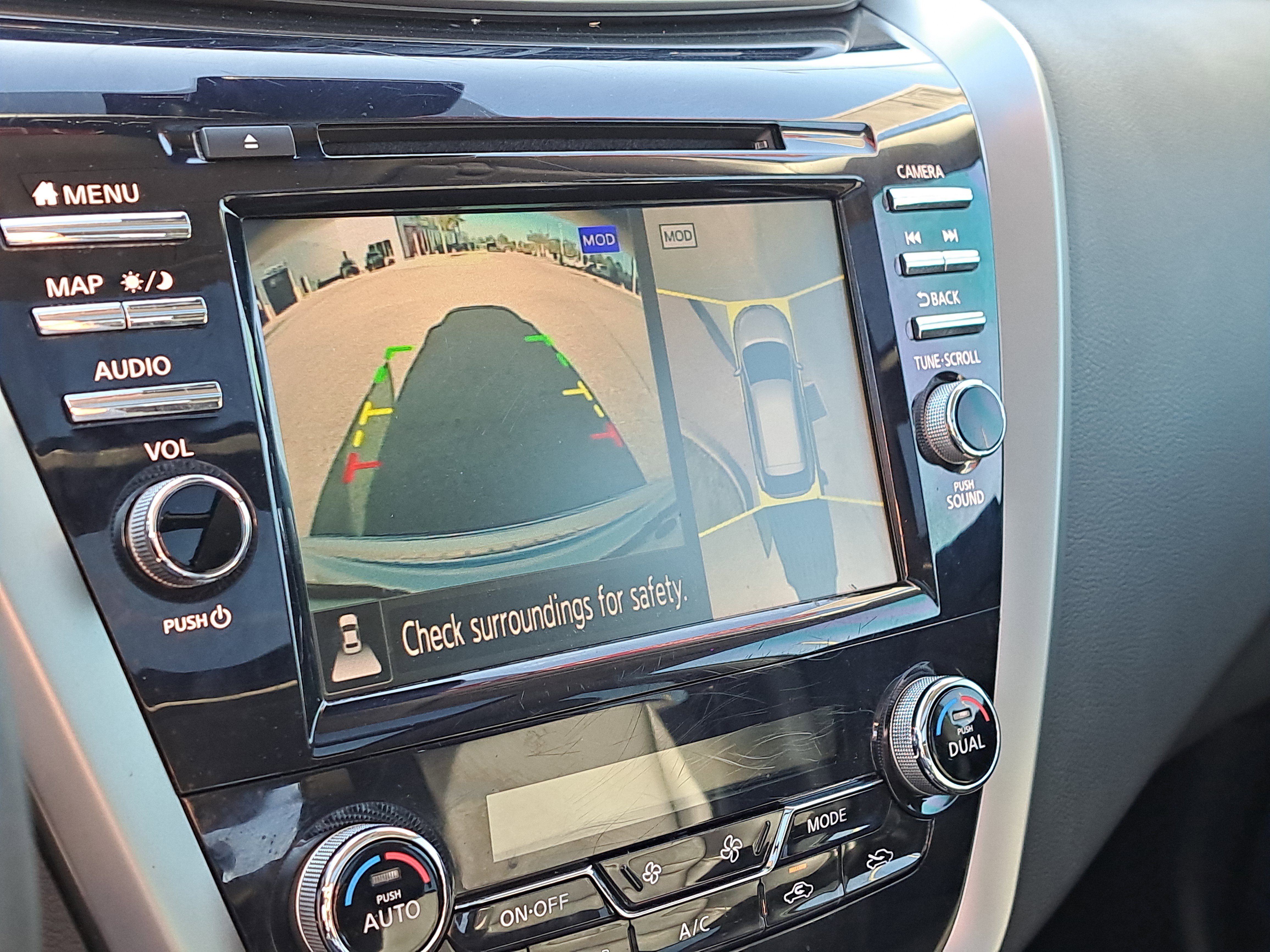 Certified 2024 Nissan Murano Platinum w/ Cargo Package image 28