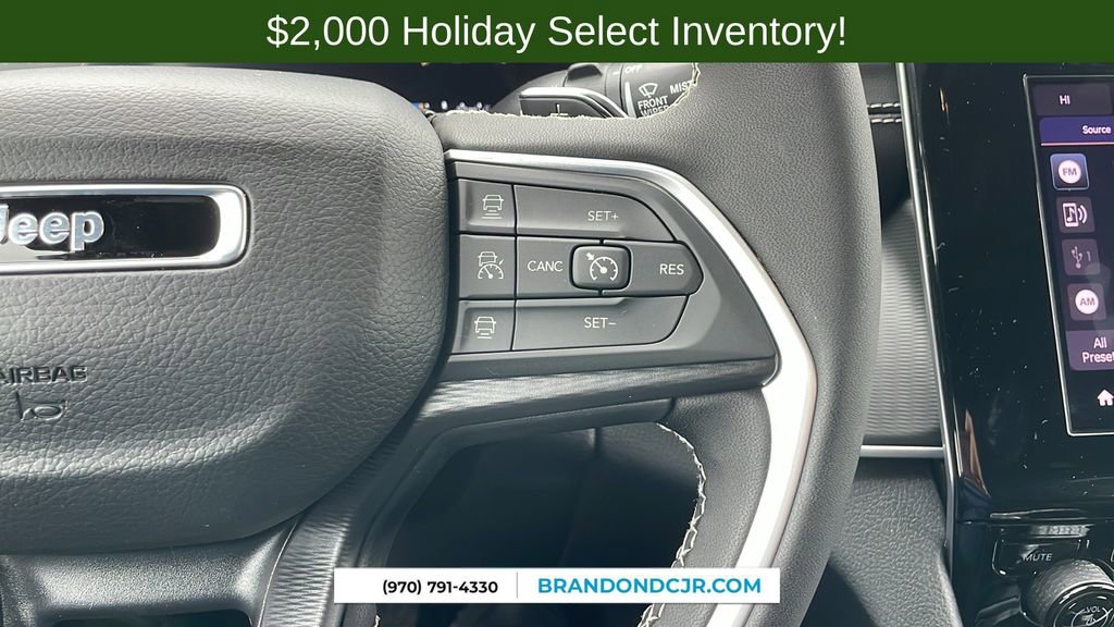 New 2025 Jeep Grand Cherokee Laredo image 16