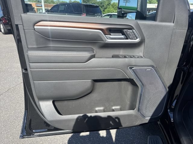 Certified 2025 GMC Sierra 2500 Denali w/ Denali Reserve Package AWD/4WD image 23