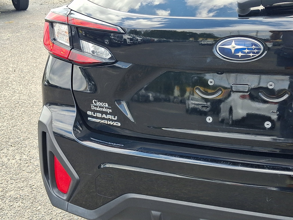 Used 2024 Subaru Crosstrek 2.0i Premium AWD/4WD image 17