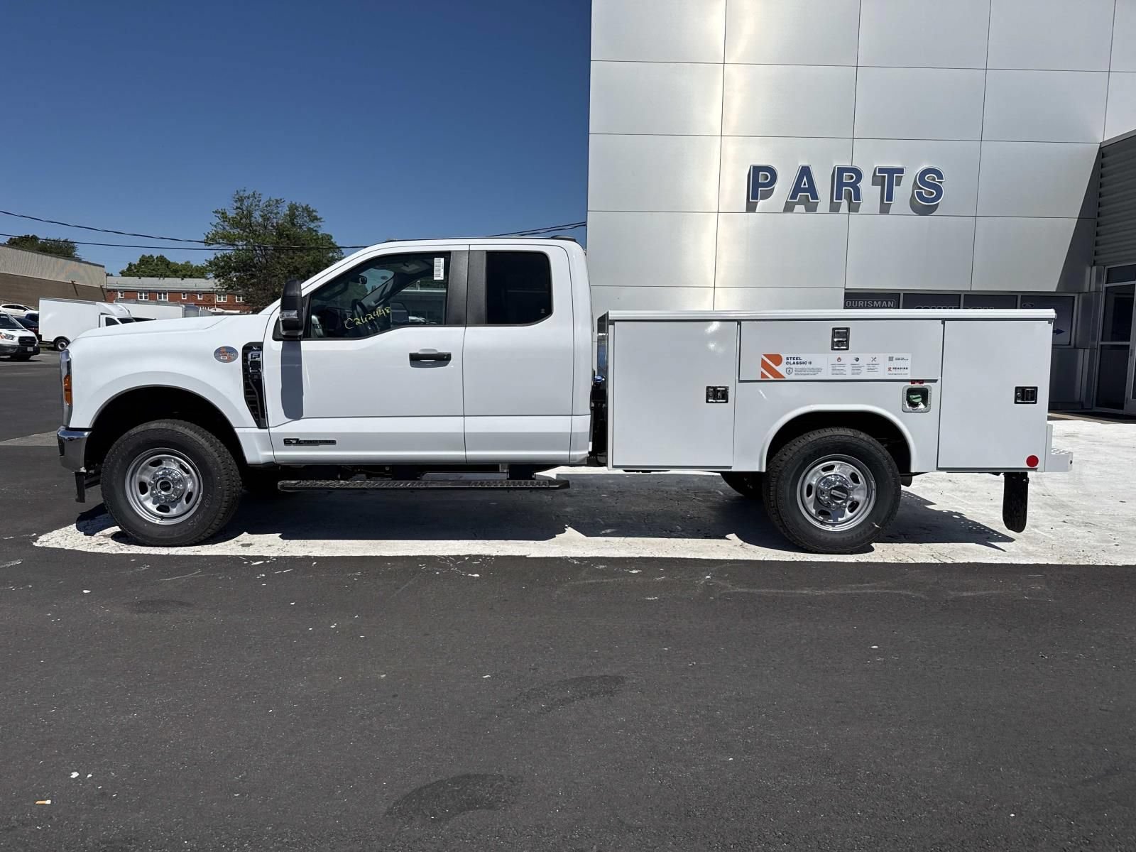 New 2026 Ford F350 XL w/ XL Chrome Package AWD/4WD image 6