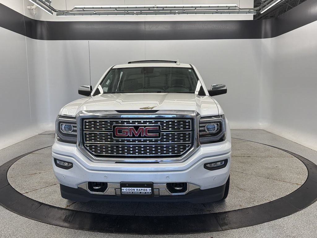 Used 2017 GMC Sierra 1500 Denali w/ Denali Ultimate Package AWD/4WD image 10