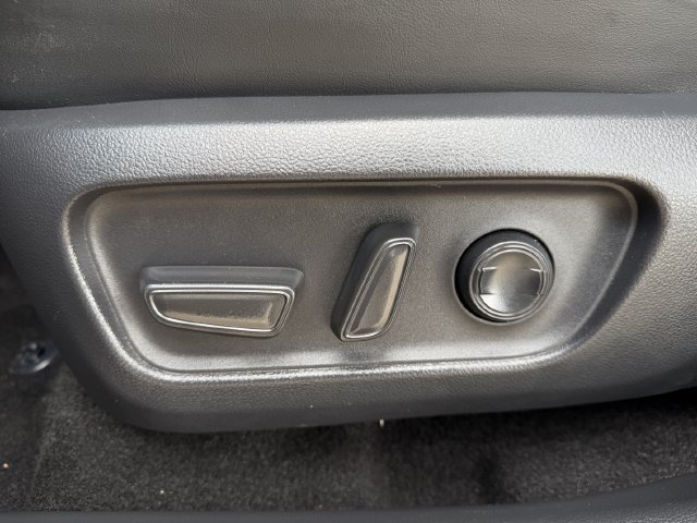 Used 2026 Toyota RAV4 XSE w/ Weather Package AWD/4WD image 27