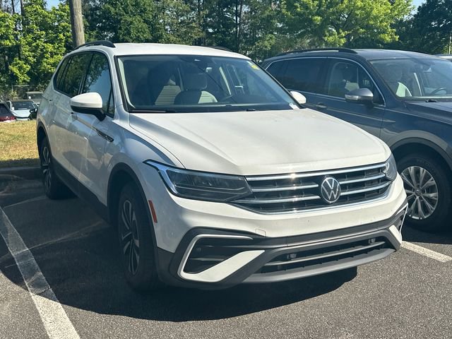 Used 2024 Volkswagen Tiguan S FWD image 1