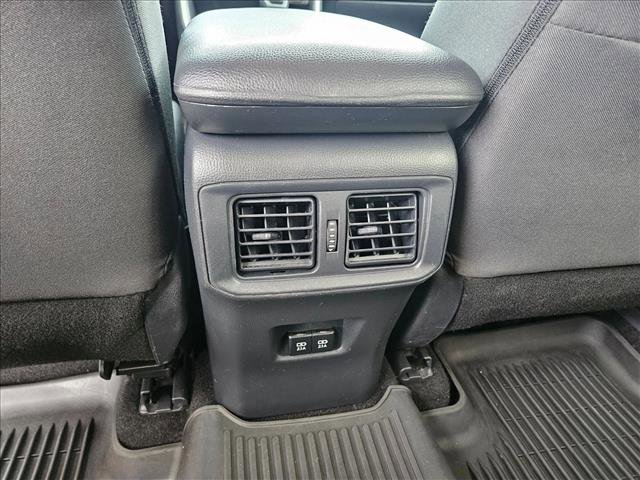 Used 2019 Toyota RAV4 XLE image 19