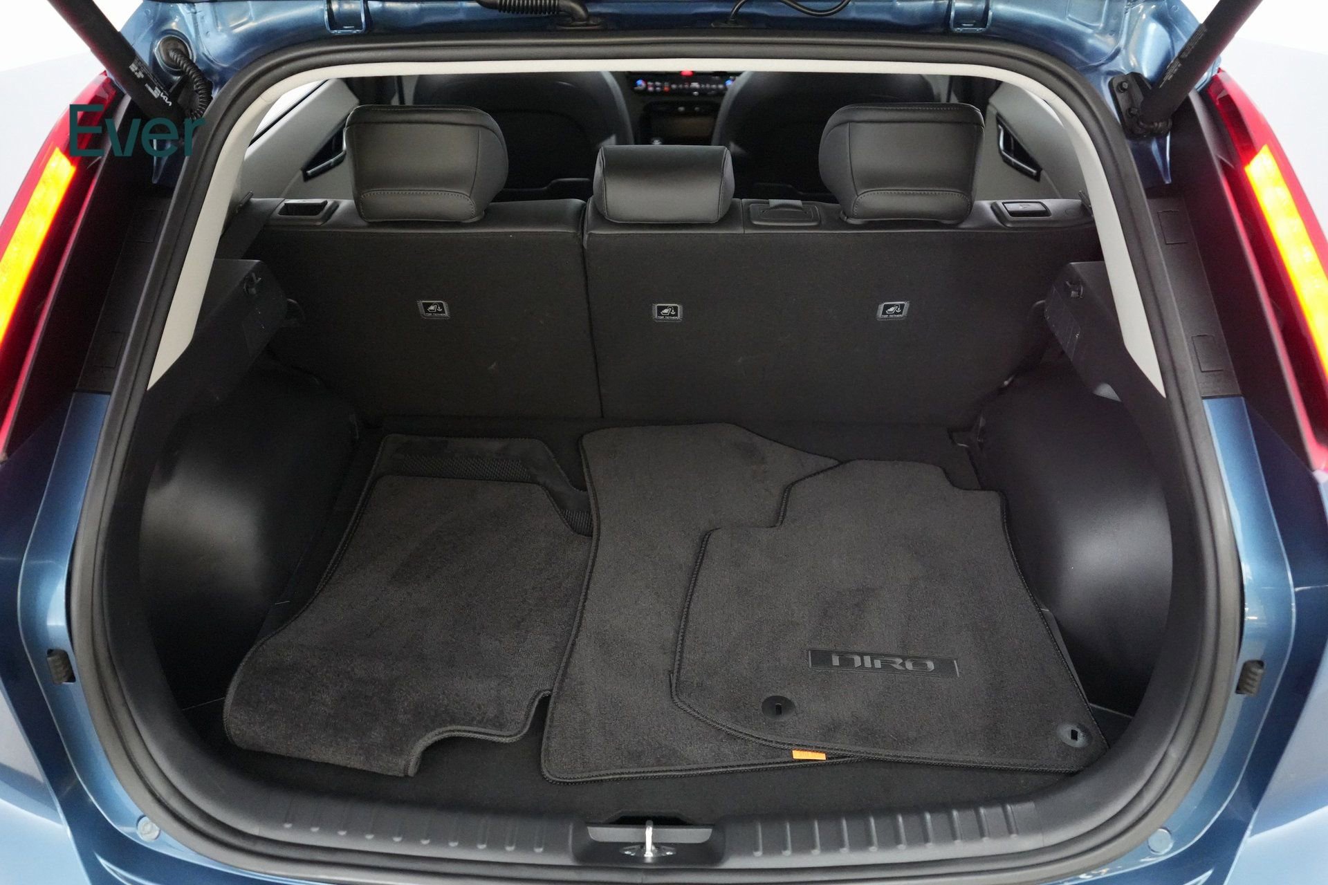 Used 2024 Kia Niro Wave w/ Wave Preserve Package image 23