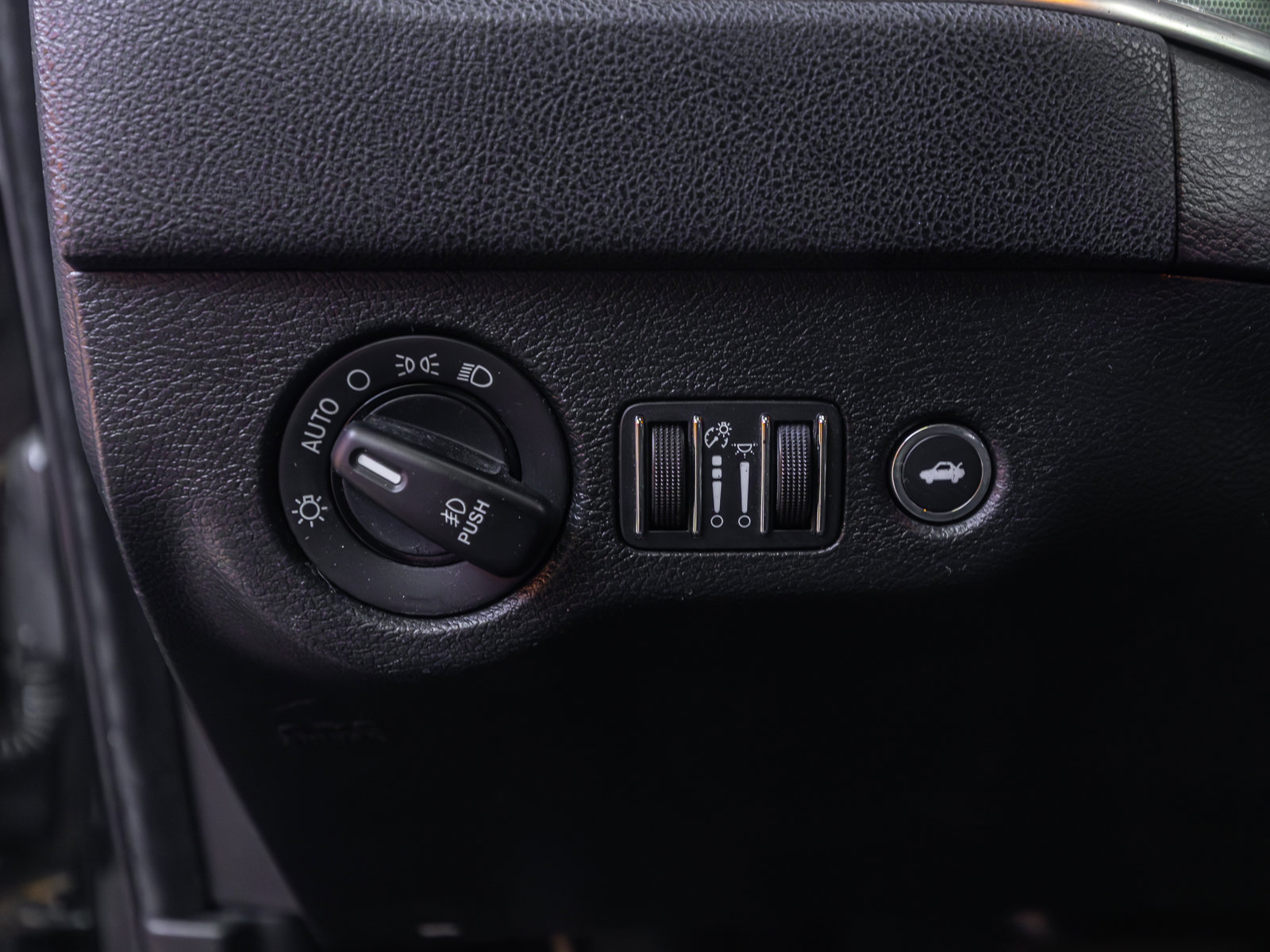 Used 2016 Dodge Charger SRT w/ Harman/Kardon Audio Group image 62