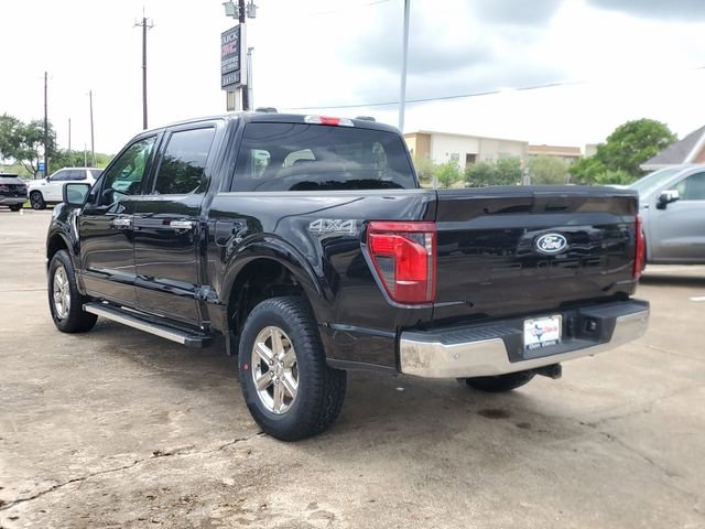 Used 2025 Ford F150 XLT w/ Equipment Group 301A Standard AWD/4WD image 4