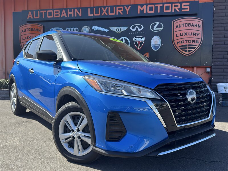 Used 2024 Nissan Kicks S FWD image 1
