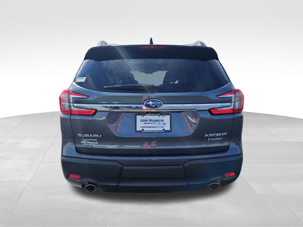 Used 2025 Subaru Ascent Touring AWD/4WD image 4