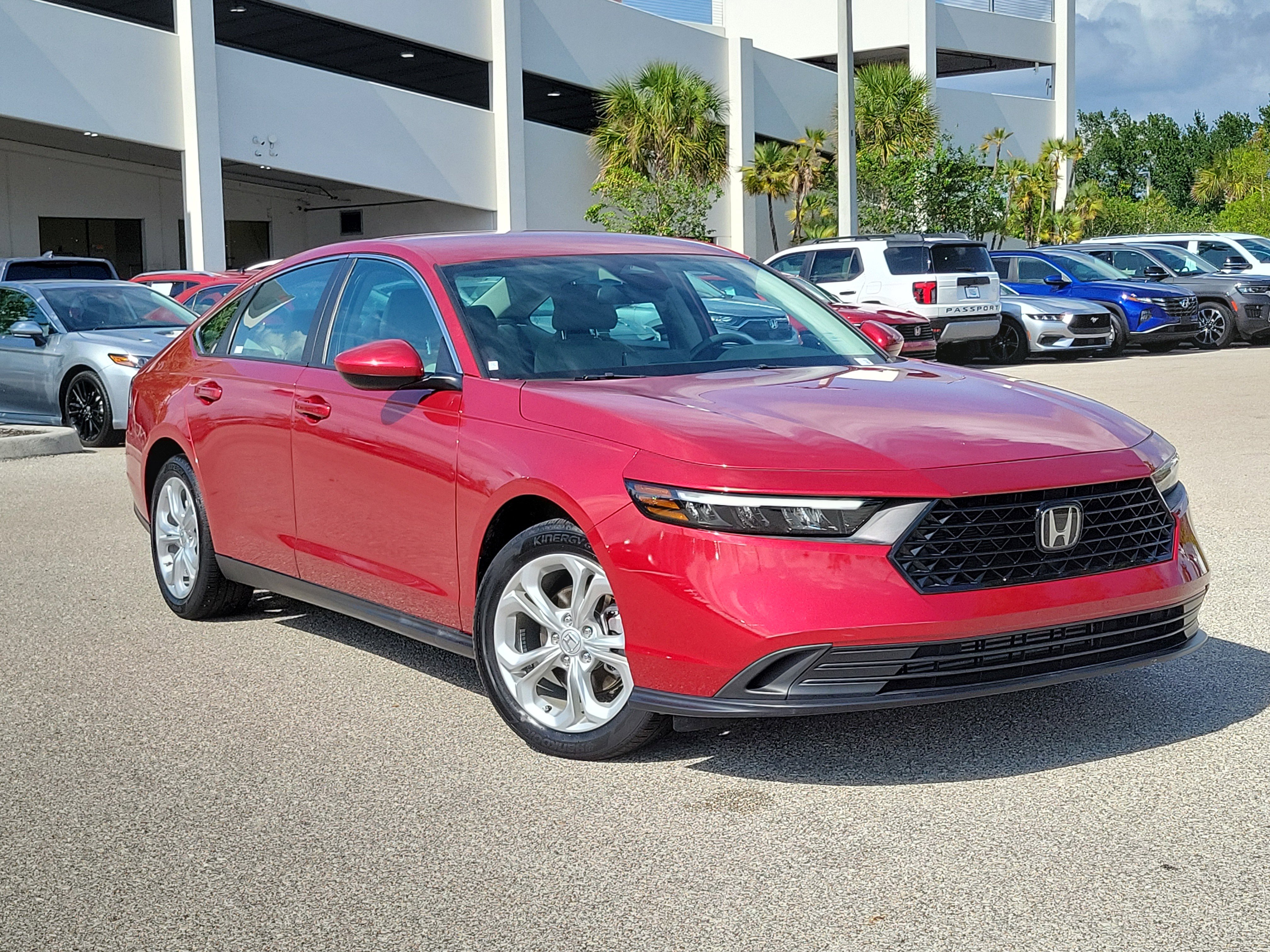 Used 2023 Honda Accord LX image 32