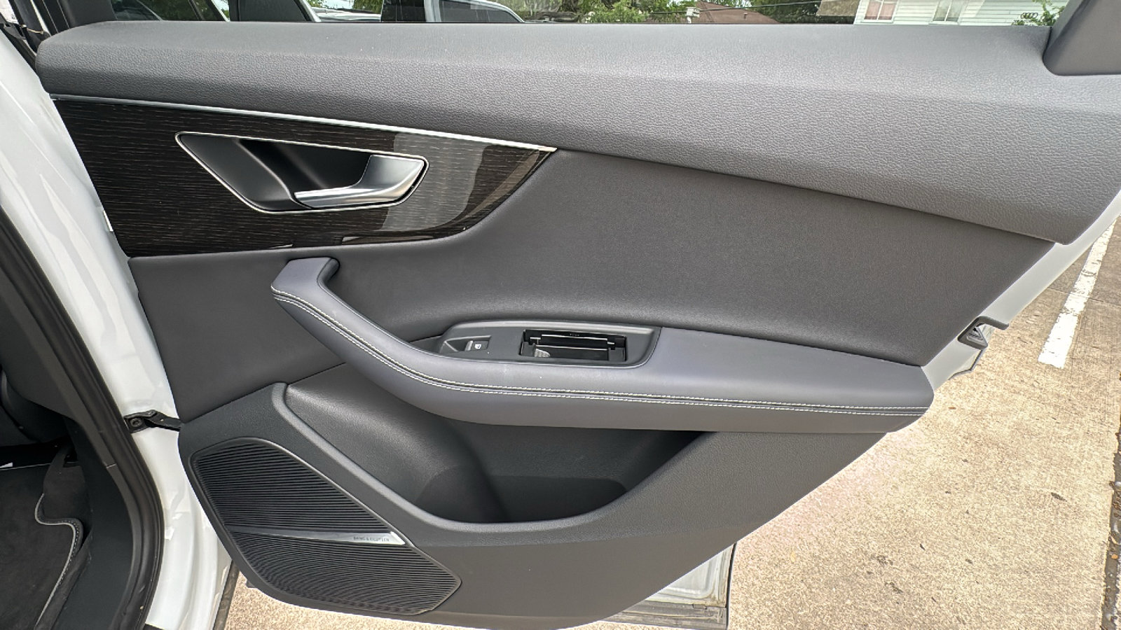 Used 2025 Audi Q7 2.0T Premium Plus w/ Premium Plus Package image 27