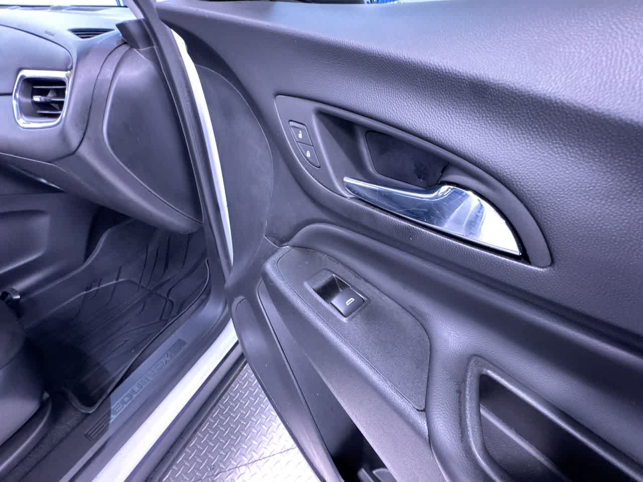 Used 2023 Chevrolet Equinox LT FWD image 36