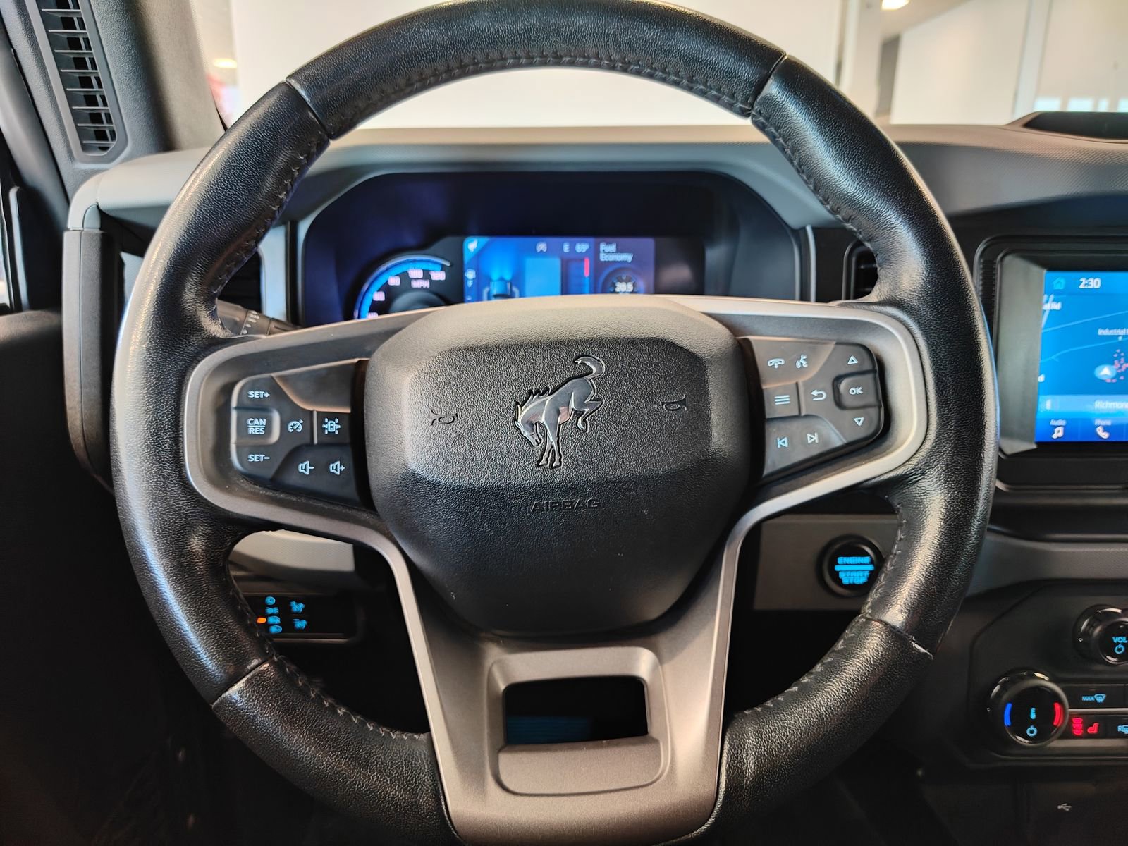 Used 2022 Ford Bronco Big Bend image 20