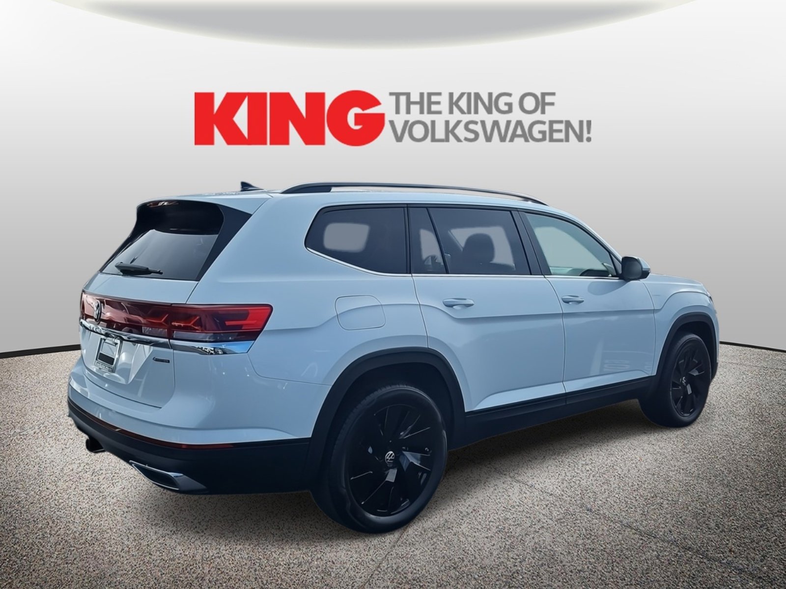 New 2026 Volkswagen Atlas SE image 3