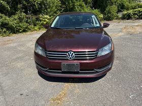Used 2012 Volkswagen Passat 2.5 S FWD image 2