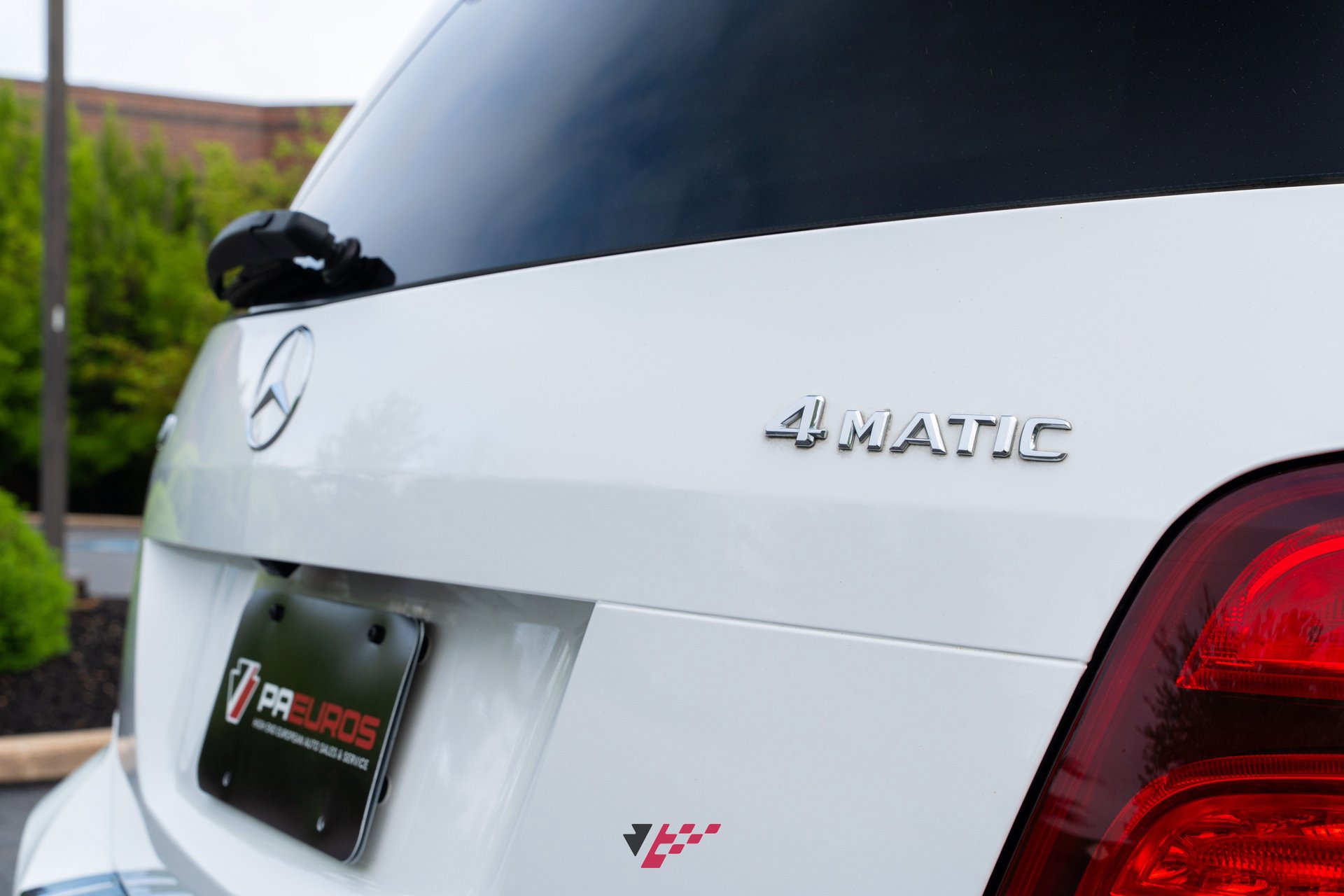 Used 2015 Mercedes-Benz GLK 350 4MATIC image 30