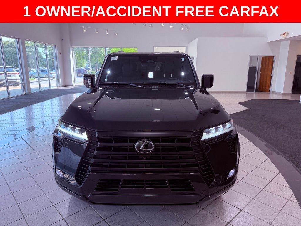 Used 2024 Lexus GX 550 w/ Accessory Package (Z1) AWD/4WD image 2